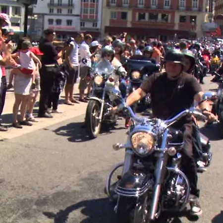 Du Soleil Lägenhetshotell Lourdes