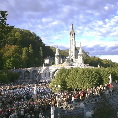 Du Soleil 3* Lourdes