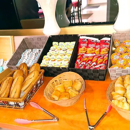 Du Soleil Lägenhetshotell 3*