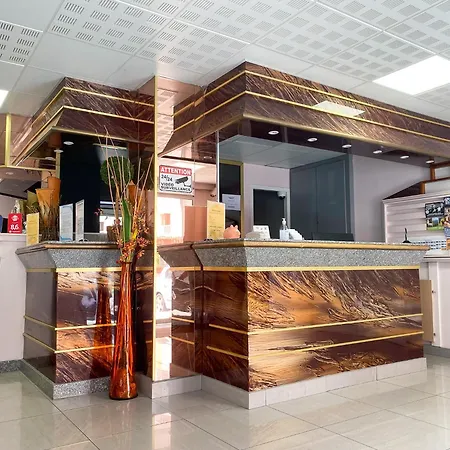 Du Soleil 아파트호텔 루르드