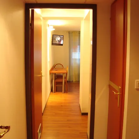 Du Soleil 아파트호텔 3*